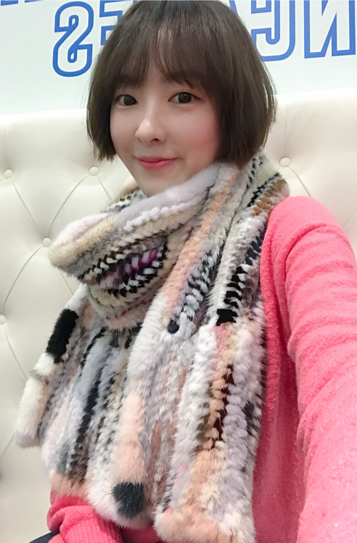 로얄 멀티 니팅 밍크 목도리 : 밍크뮬리