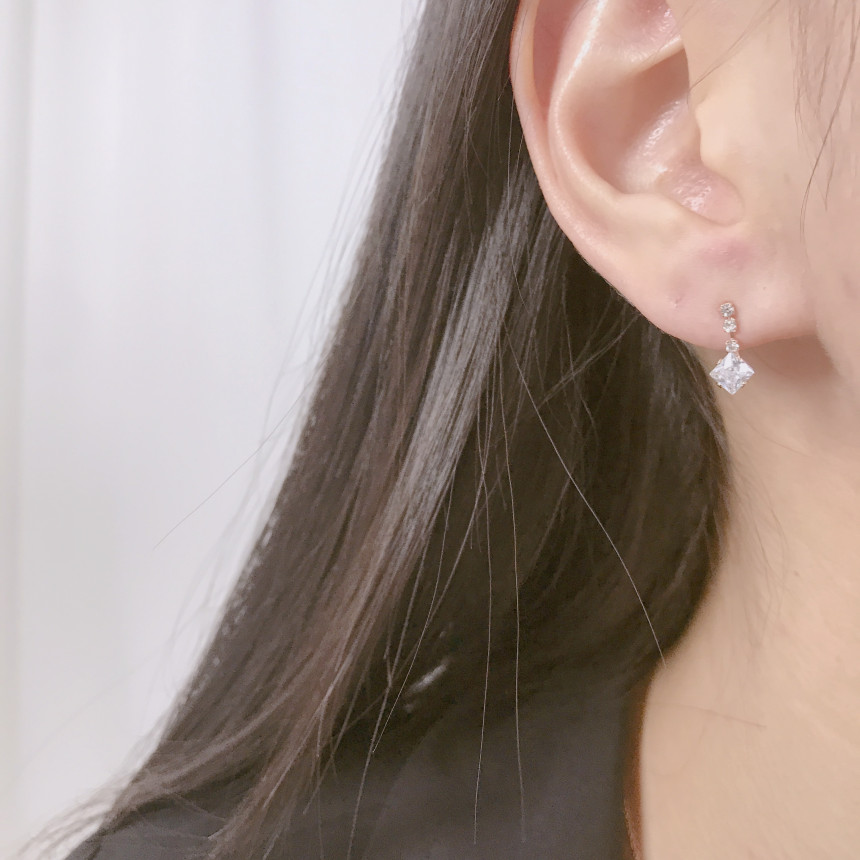 <b><p>High quality Rose Gold 14pcs one week daily</p></b><b><p>高クオリティ ローズゴールド 14個 一週間 デイリー セット イヤリング ドロップ</p></b><br /><br /><p align='center'>