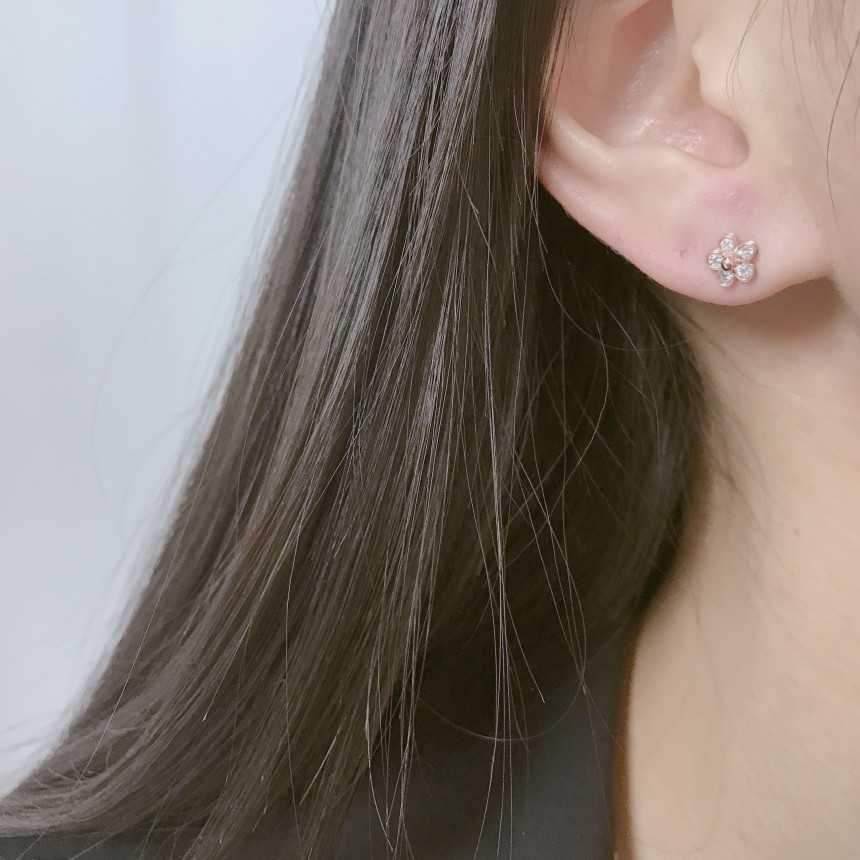 <b><p>High quality Rose Gold 14pcs one week daily</p></b><b><p>高クオリティ ローズゴールド 14個 一週間 デイリー セット イヤリング ドロップ</p></b><br /><br /><p align='center'>