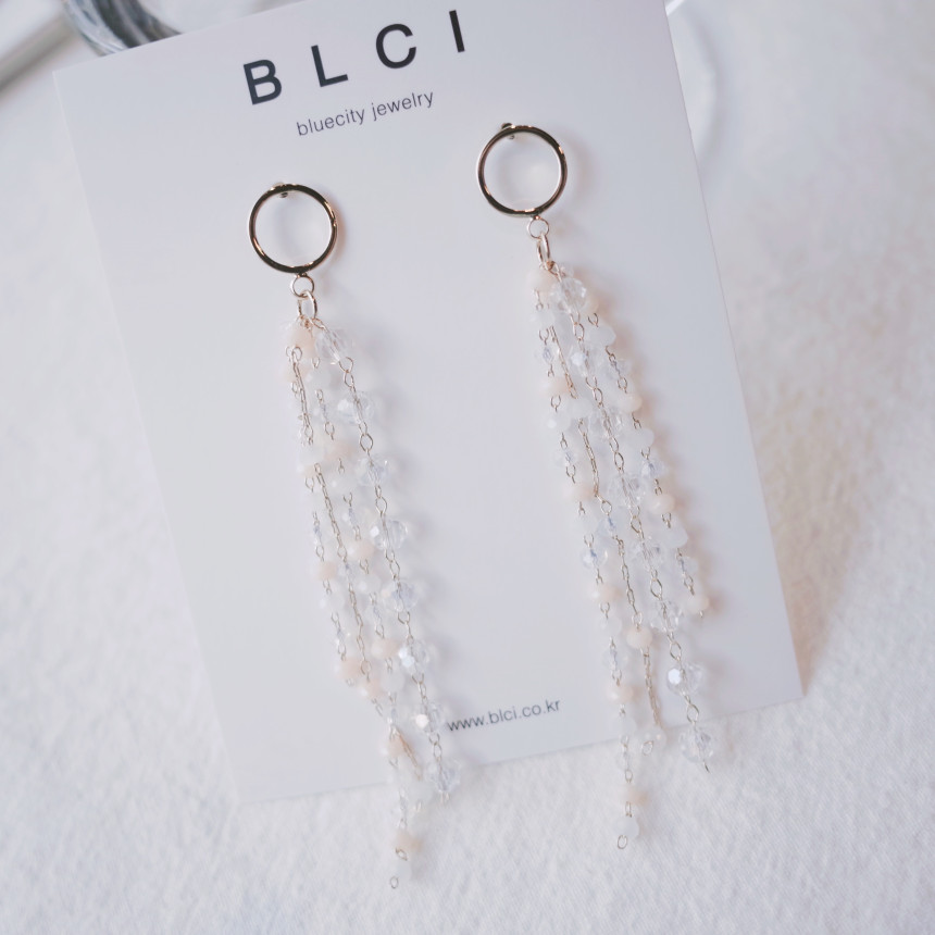 <b><p>natural cryst Modified Dp earring ther-Daughter</p></b><b><p>天然 クリスタル 修正 ドロップ イヤリング 螺鈿 16種 オンバル ツーウェイ</p></b><br /><br /><p align='center'>