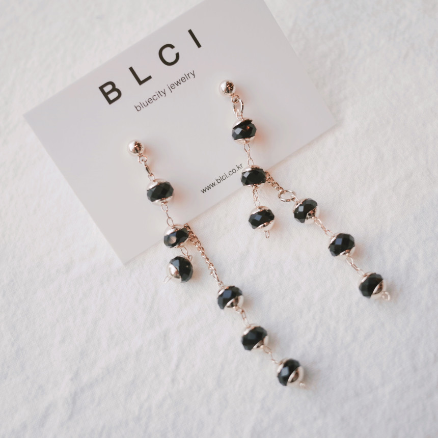 <b><p>natural cryst Modified Dp earring ther-Daughter</p></b><b><p>天然 クリスタル 修正 ドロップ イヤリング 螺鈿 16種 オンバル ツーウェイ</p></b><br /><br /><p align='center'>