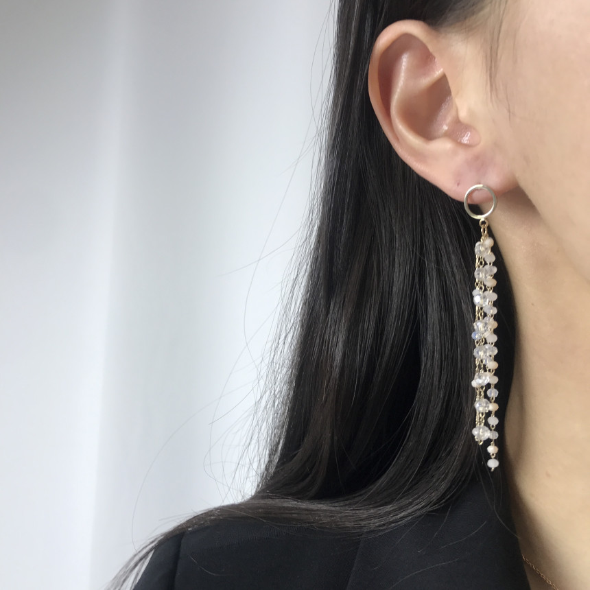 <b><p>natural cryst Modified Dp earring ther-Daughter</p></b><b><p>天然 クリスタル 修正 ドロップ イヤリング 螺鈿 16種 オンバル ツーウェイ</p></b><br /><br /><p align='center'>