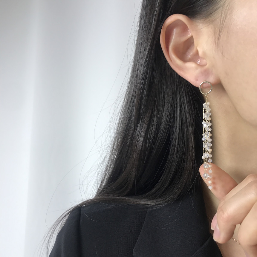 <b><p>natural cryst Modified Dp earring ther-Daughter</p></b><b><p>天然 クリスタル 修正 ドロップ イヤリング 螺鈿 16種 オンバル ツーウェイ</p></b><br /><br /><p align='center'>