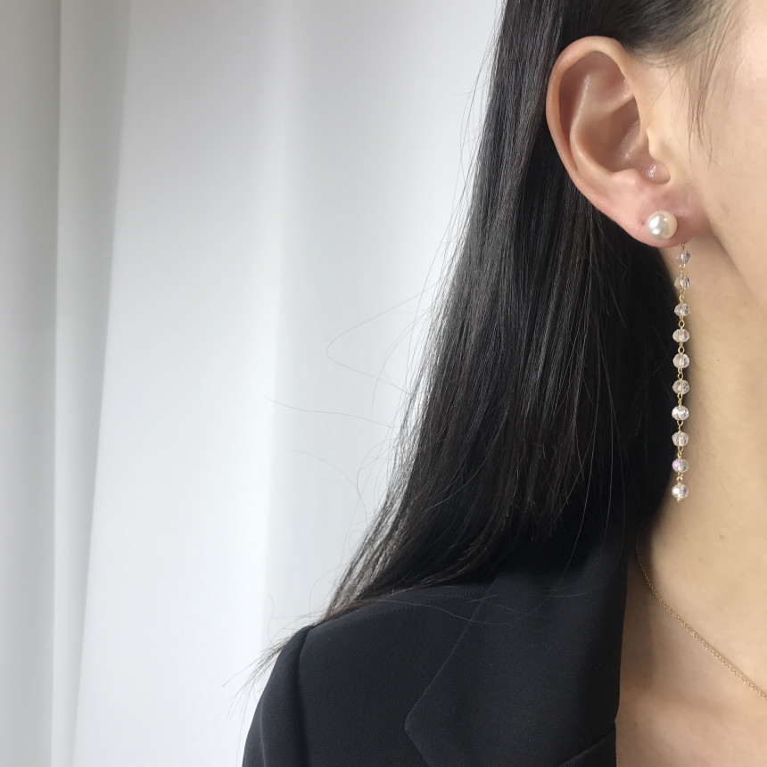 <b><p>natural cryst Modified Dp earring ther-Daughter</p></b><b><p>天然 クリスタル 修正 ドロップ イヤリング 螺鈿 16種 オンバル ツーウェイ</p></b><br /><br /><p align='center'>