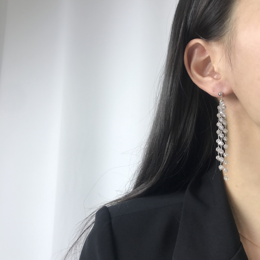 <b><p>natural cryst Modified Dp earring ther-Daughter</p></b><b><p>天然 クリスタル 修正 ドロップ イヤリング 螺鈿 16種 オンバル ツーウェイ</p></b><br /><br /><p align='center'>