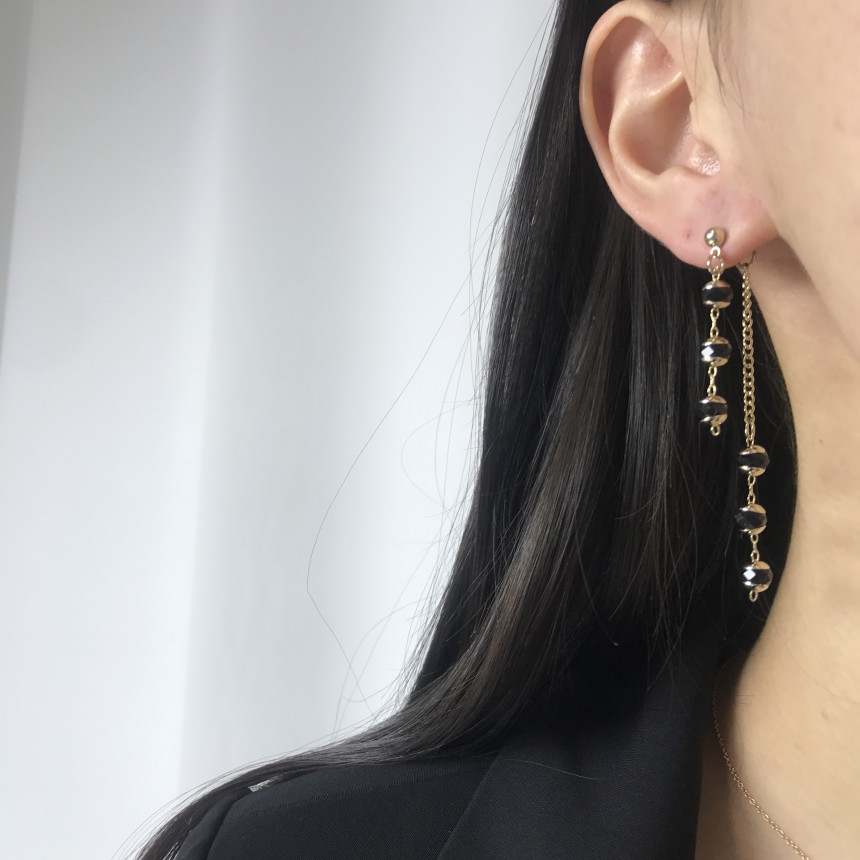 <b><p>natural cryst Modified Dp earring ther-Daughter</p></b><b><p>天然 クリスタル 修正 ドロップ イヤリング 螺鈿 16種 オンバル ツーウェイ</p></b><br /><br /><p align='center'>