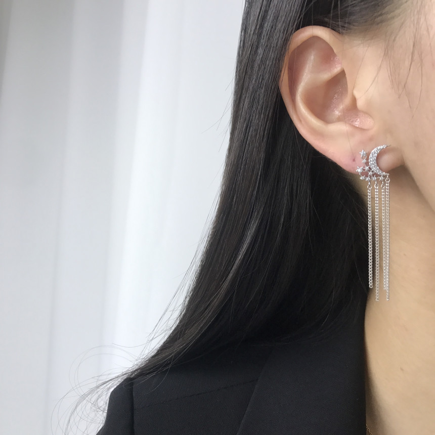 <b><p>silver 925 Sr fing High quality Drop Swavski</p></b><b><p>シルバー 925 ウンチム 高クオリティ ドロップ スワロフスキー ストーン イヤリング</p></b><br /><br /><p align='center'>