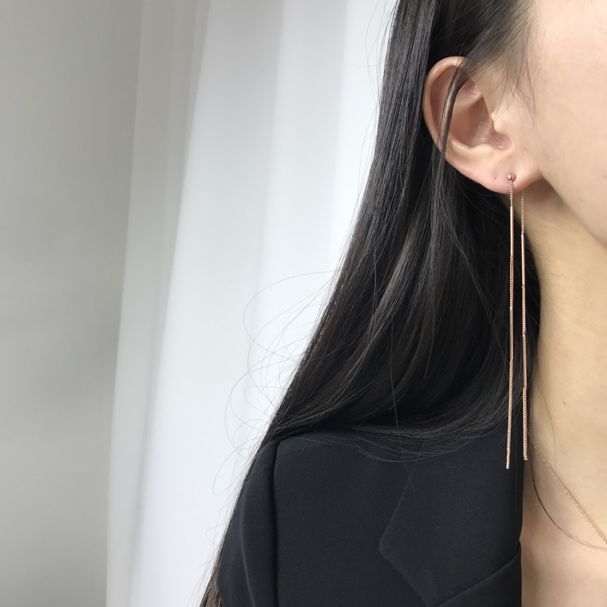 <b><p>silver 925 Sr fing High quality Drop Swavski</p></b><b><p>シルバー 925 ウンチム 高クオリティ ドロップ スワロフスキー ストーン イヤリング</p></b><br /><br /><p align='center'>