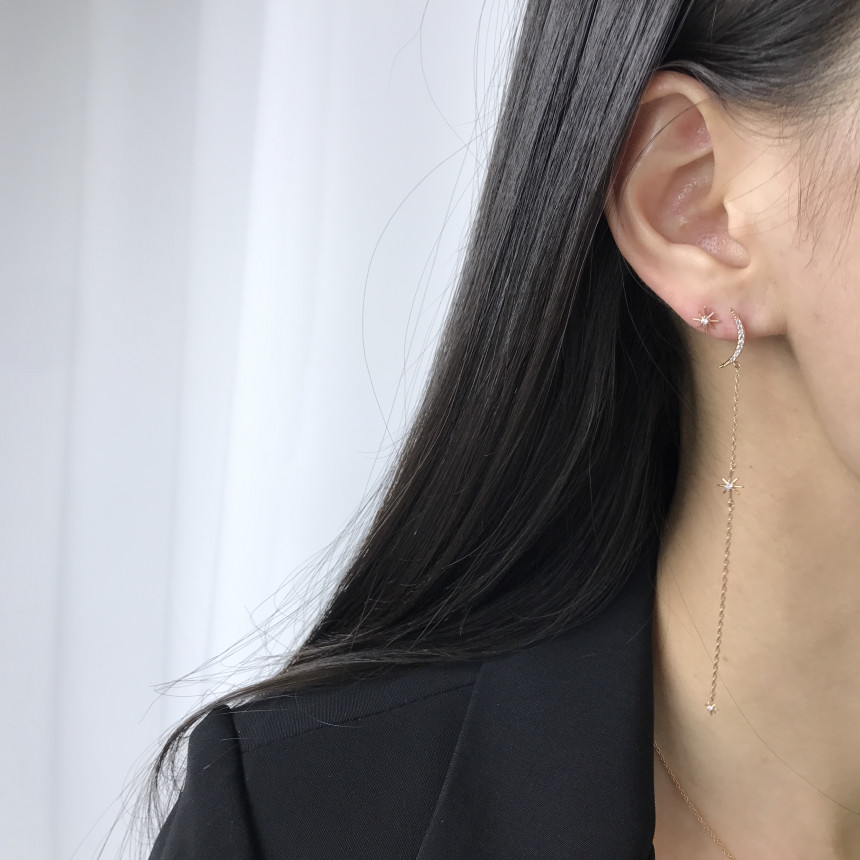 <b><p>silver 925 Sr fing High quality Drop Swavski</p></b><b><p>シルバー 925 ウンチム 高クオリティ ドロップ スワロフスキー ストーン イヤリング</p></b><br /><br /><p align='center'>