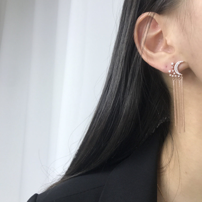 <b><p>silver 925 Sr fing High quality Drop Swavski</p></b><b><p>シルバー 925 ウンチム 高クオリティ ドロップ スワロフスキー ストーン イヤリング</p></b><br /><br /><p align='center'>