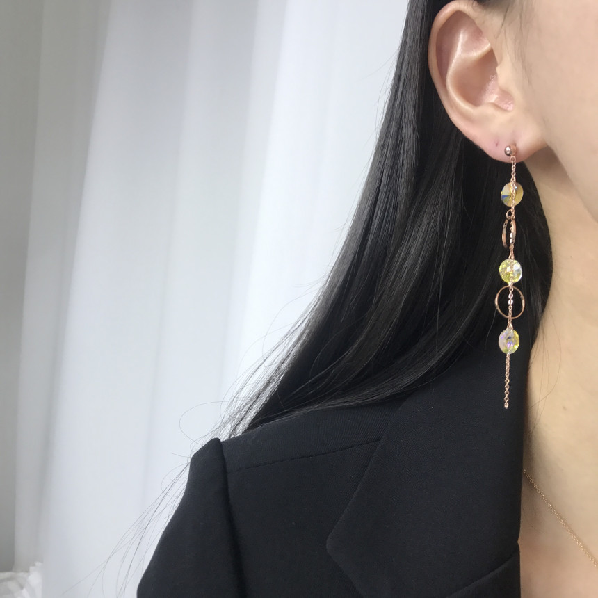 <b><p>silver 925 Sr fing High quality Drop Swavski</p></b><b><p>シルバー 925 ウンチム 高クオリティ ドロップ スワロフスキー ストーン イヤリング</p></b><br /><br /><p align='center'>