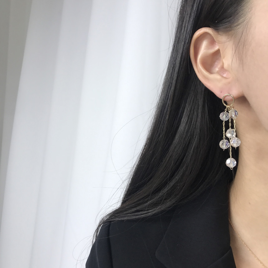 <b><p>natural cryst Modified Dp earring ther-Daughter</p></b><b><p>天然 クリスタル 修正 ドロップ イヤリング 螺鈿 16種 オンバル ツーウェイ</p></b><br /><br /><p align='center'>