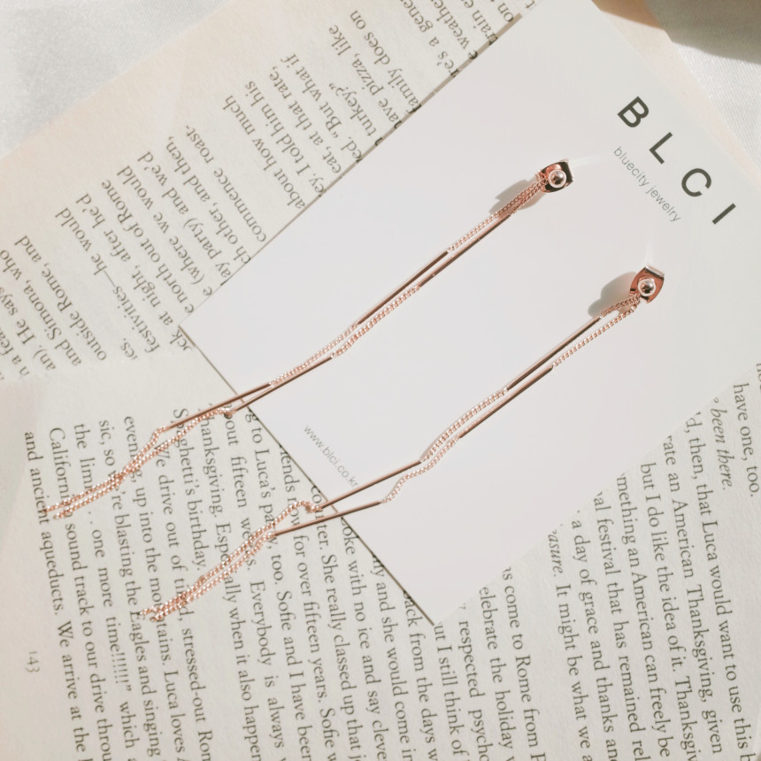 <b><p>silver 925 Sr fing High quality Drop Swavski</p></b><b><p>シルバー 925 ウンチム 高クオリティ ドロップ スワロフスキー ストーン イヤリング</p></b><br /><br /><p align='center'>