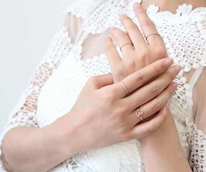 <b><p>Tania 4set ring Lered Silv 925 day Ten fs</p></b><b><p>タニア 4本セット リング は重ね着 シルバー 925 デイリー 十本の指 熱集り</p></b><br /><br /><p align='center'>