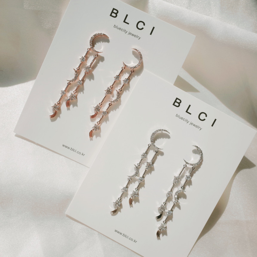 <b><p>silver 925 Sr fing High quality Drop Swavski</p></b><b><p>シルバー 925 ウンチム 高クオリティ ドロップ スワロフスキー ストーン イヤリング</p></b><br /><br /><p align='center'>