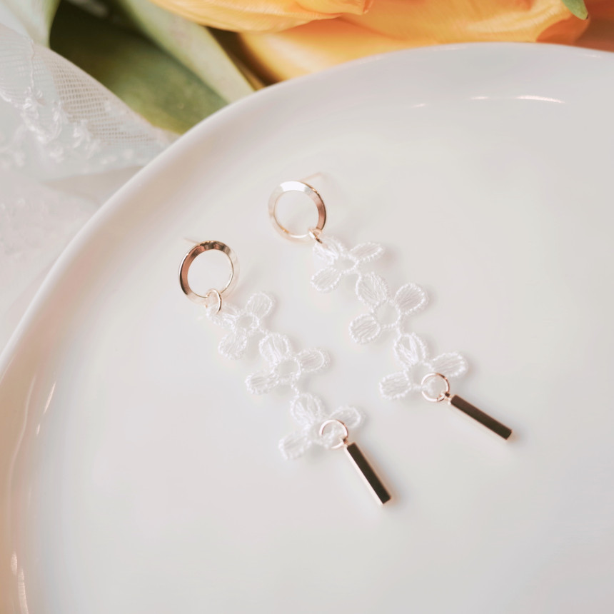 <b><p>Advanced ra earring Chiffon Dp flower sp</p></b><b><p>高級 レース イヤリング シフォン ドロップ フラワー 春 リボン 26種 おすすめ</p></b><br /><br /><p align='center'>