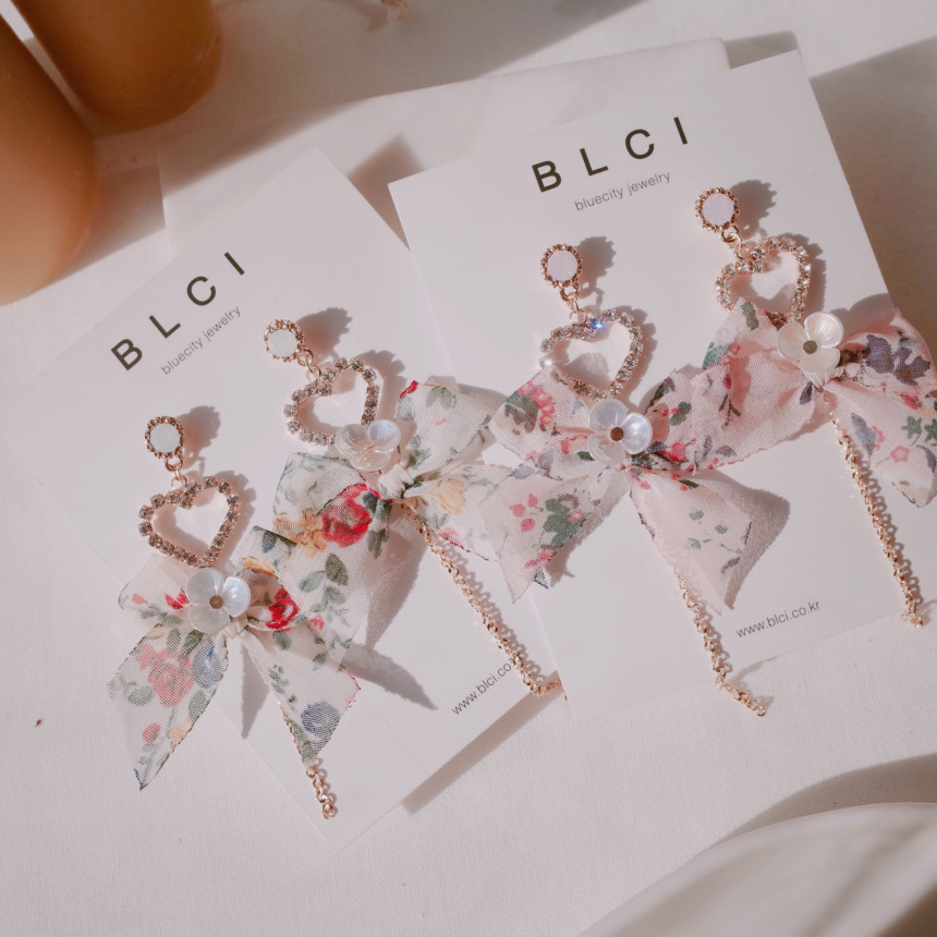 <b><p>Advanced ra earring Chiffon Dp flower sp</p></b><b><p>高級 レース イヤリング シフォン ドロップ フラワー 春 リボン 26種 おすすめ</p></b><br /><br /><p align='center'>