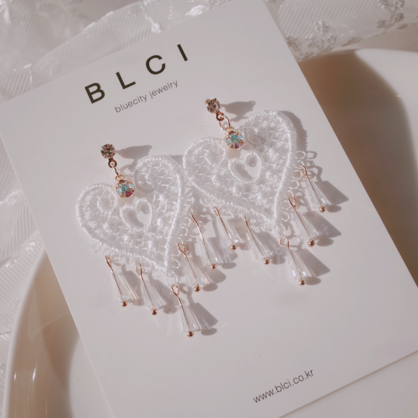 <b><p>Advanced ra earring Chiffon Dp flower sp</p></b><b><p>高級 レース イヤリング シフォン ドロップ フラワー 春 リボン 26種 おすすめ</p></b><br /><br /><p align='center'>