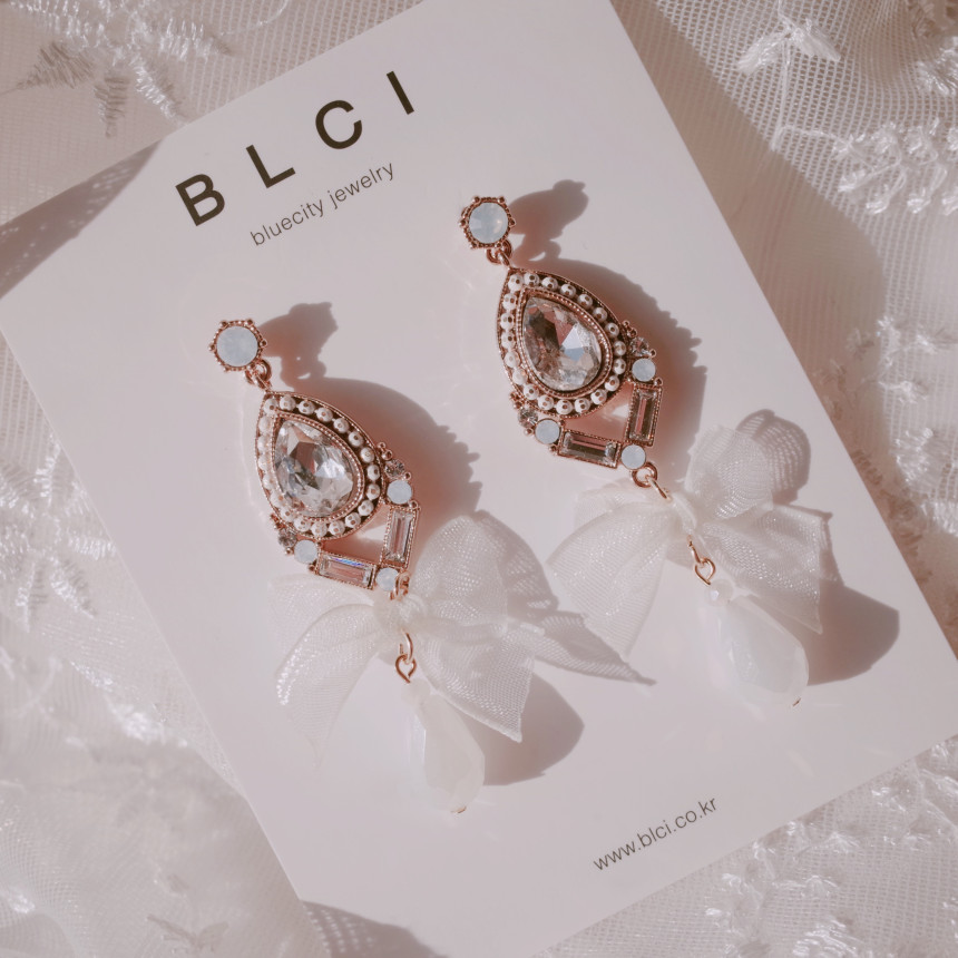 <b><p>Advanced ra earring Chiffon Dp flower sp</p></b><b><p>高級 レース イヤリング シフォン ドロップ フラワー 春 リボン 26種 おすすめ</p></b><br /><br /><p align='center'>