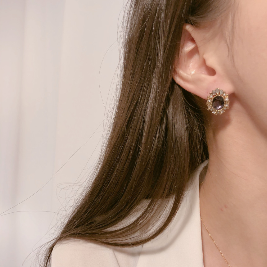 <b><p>Possible eaves 2018 Pantone trend color Viot</p></b><b><p>グィチ可能 2018年 パントン トレンド カラー バイオレット ドロップ イヤリング</p></b><br /><br /><p align='center'>