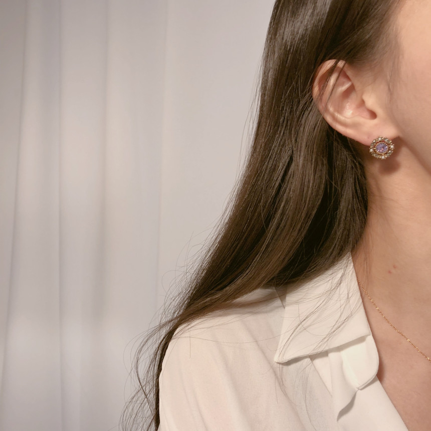 <b><p>Possible eaves 2018 Pantone trend color Viot</p></b><b><p>グィチ可能 2018年 パントン トレンド カラー バイオレット ドロップ イヤリング</p></b><br /><br /><p align='center'>