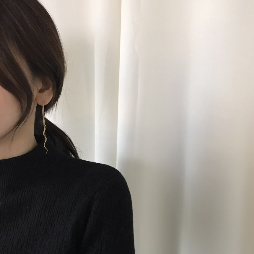 <b><p>Vander wave Mon Lg Drop Earrings Chic Feme</p></b><b><p>ベンダー ウェーブ モダン ロング ドロップイヤリ シック フェミニンな感性ムード</p></b><br /><br /><p align='center'>