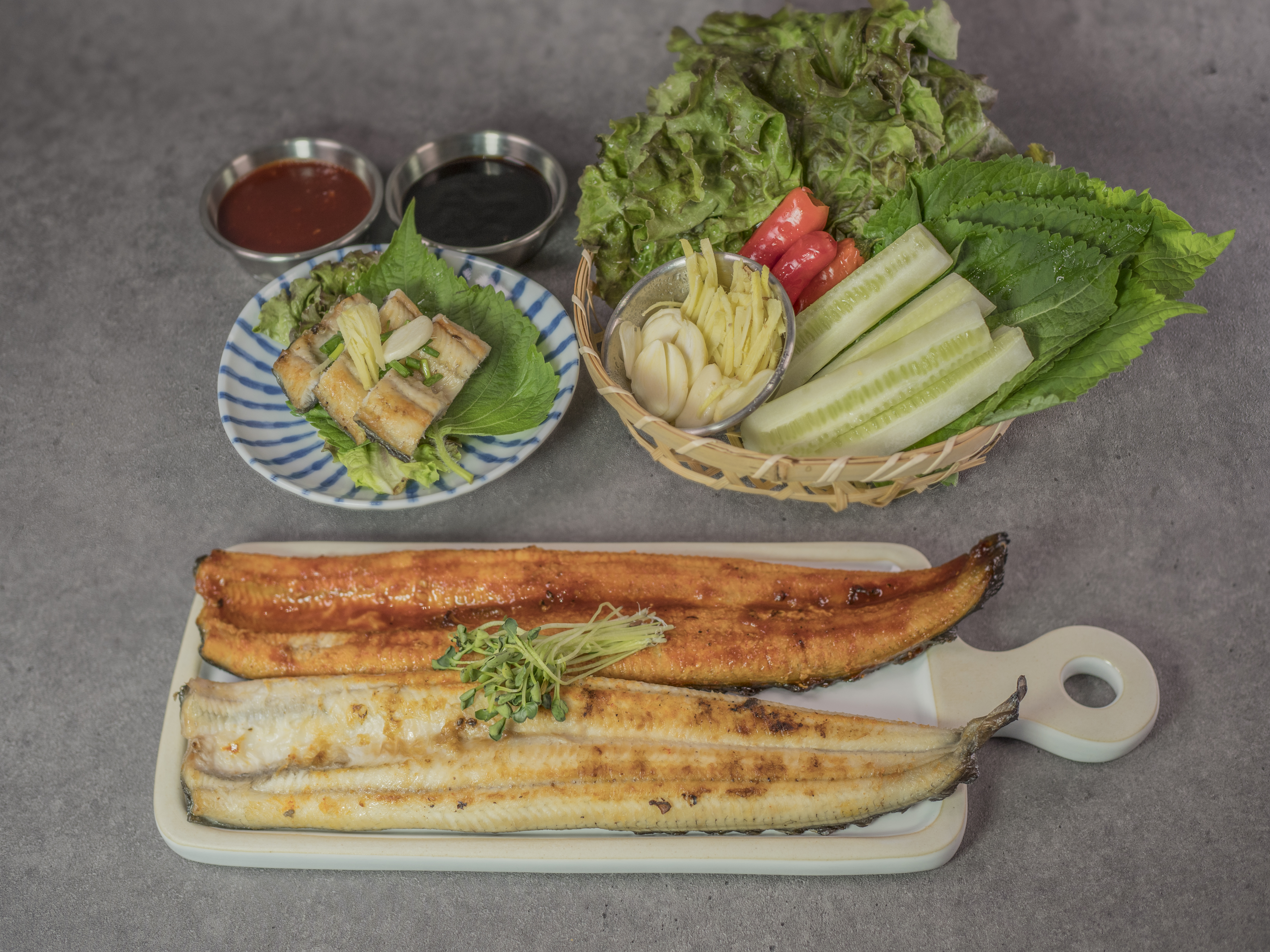 대왕장어 풍천 민물장어 1kg 덕진수산 : 덕진 바른장어