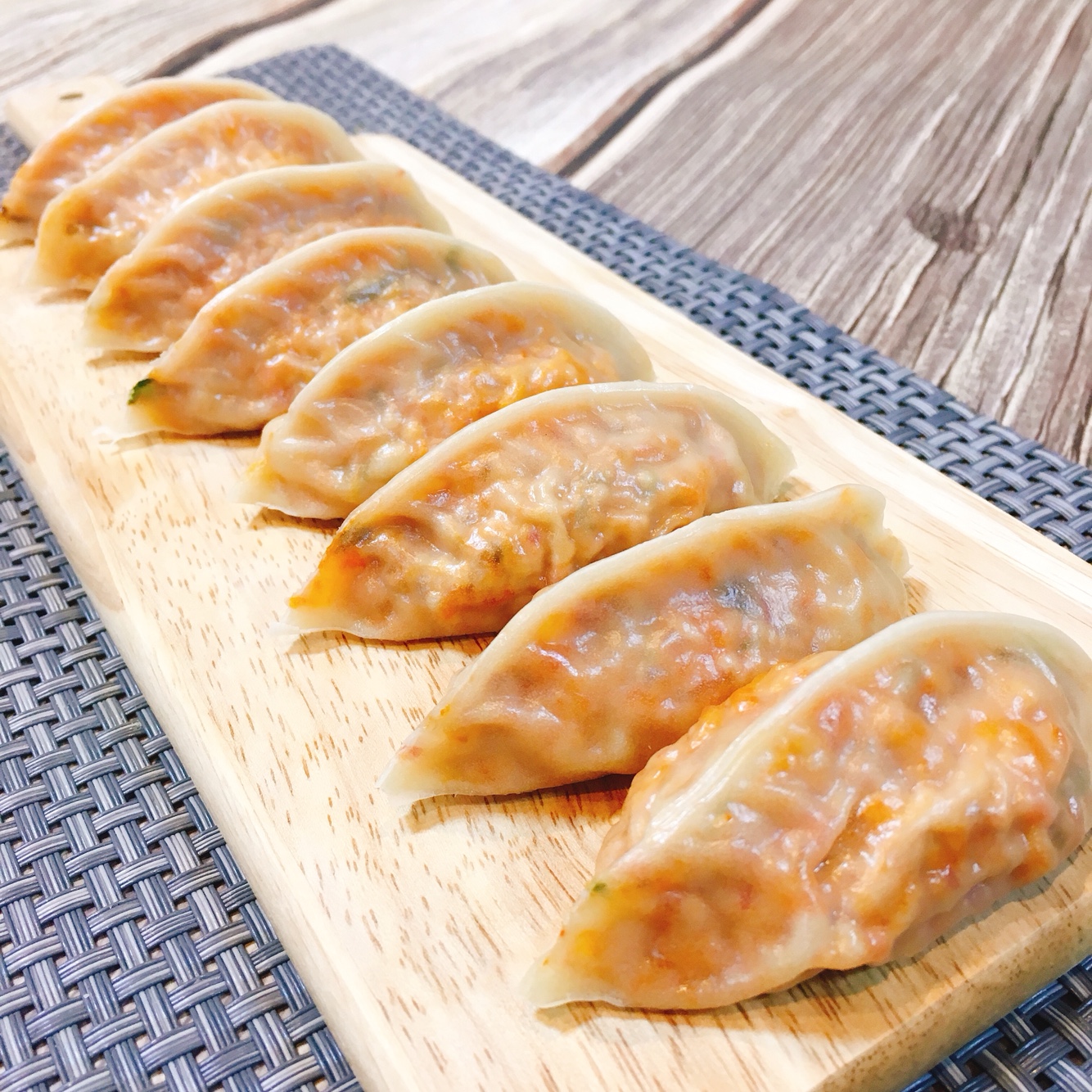 [홍가네집만두] 1인용 김치만두 300g/팩 : 홍가네집만두
