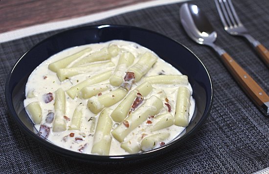 왕이모네 까르보나라떡볶이 : 왕이모네떡볶이