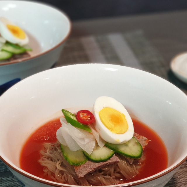명동불냉면 비빔냉면 물냉면 세트 (10인분) 매운 순한 평양 칡 함흥 사리 : 빠른밥상