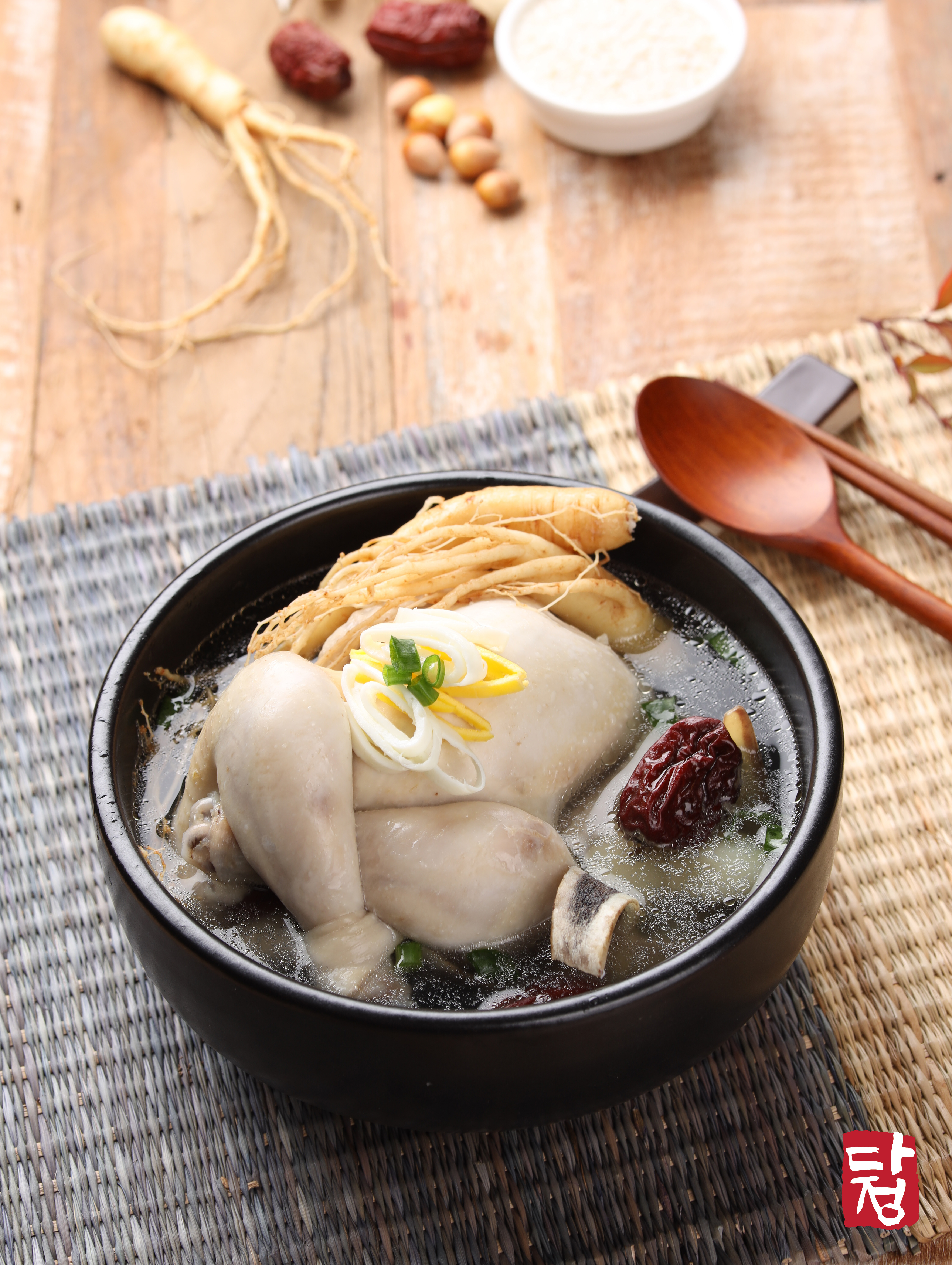 [다정웰푸드] 반조리 삼계탕 보양식 2마리 : 다정웰푸드