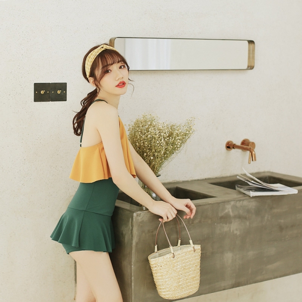 오렌지 프릴 홀터넥 후크 원피스 수영복 : 츄블레스유