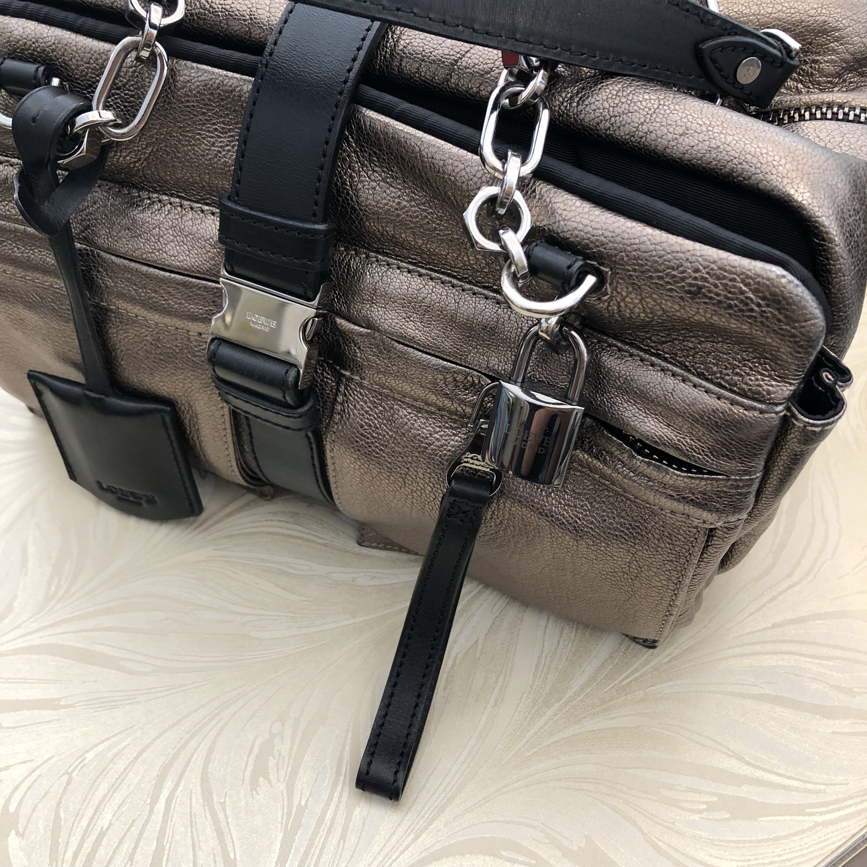[중고명품 미엘르]Loewe 로에베 쿠퍼 사각토트백 : 메종드미엘르