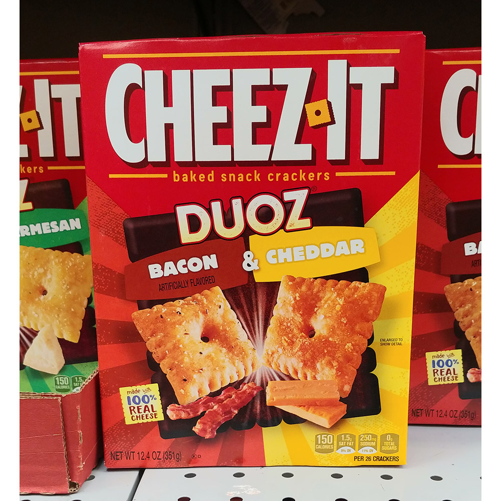 Cheez-it Duoz (bacon & Cheddar) baked crackers 치즈잇 듀오 베이컨 앤 체다 스낵 12.4oz(351g) 2팩 : Lazyboo 미국구매대행