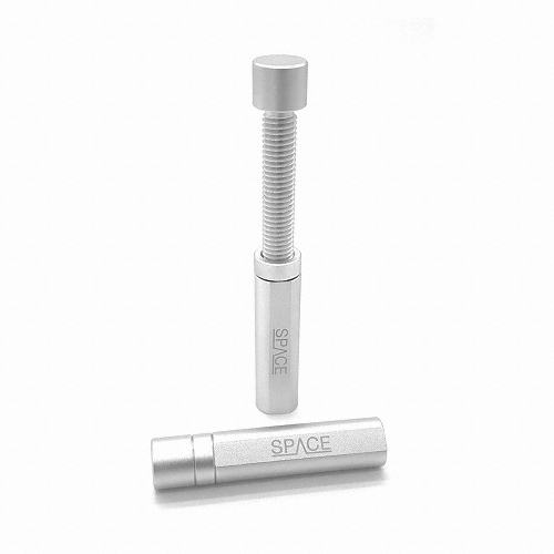 (주)근호컴 실버 [엔에프씨앤씨]SPACE STICK1 그래픽카드 지지대 (SILVER) : 근호컴