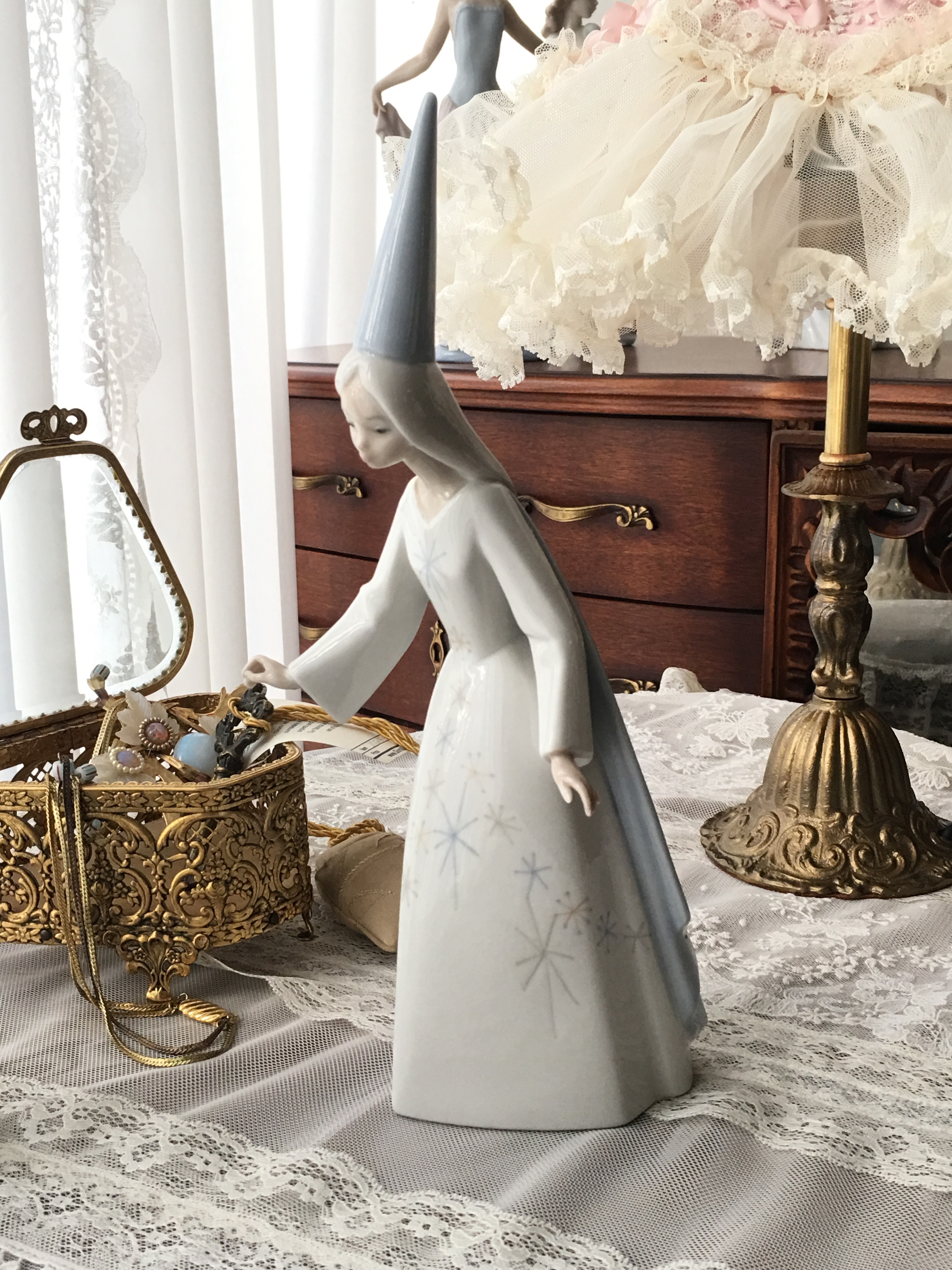 야드로 나오 피겨린 요술 지팡이를 들은 요정 4595 FAIRY HOLDING WAND : 마리스텔라 홈데코