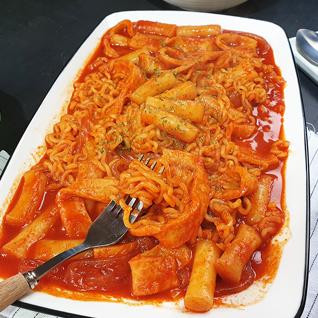 [이제이푸드스토리] 장푸드 매콤라볶이 455g (떡+소스+오뎅+라면사리) : 이제이 푸드스토리