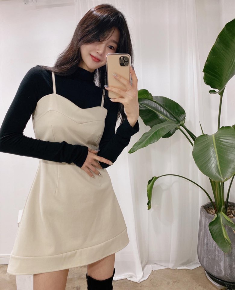 무료배송 겨울 끈 나시 뷔스티에 원피스 아이보리,블랙 : 드미엘Demiel