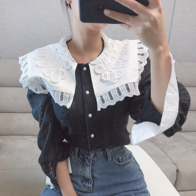 빅카라 넥프릴 레이스 펀칭 니트 블라우스 (아이보리 블랙) : 만자린다