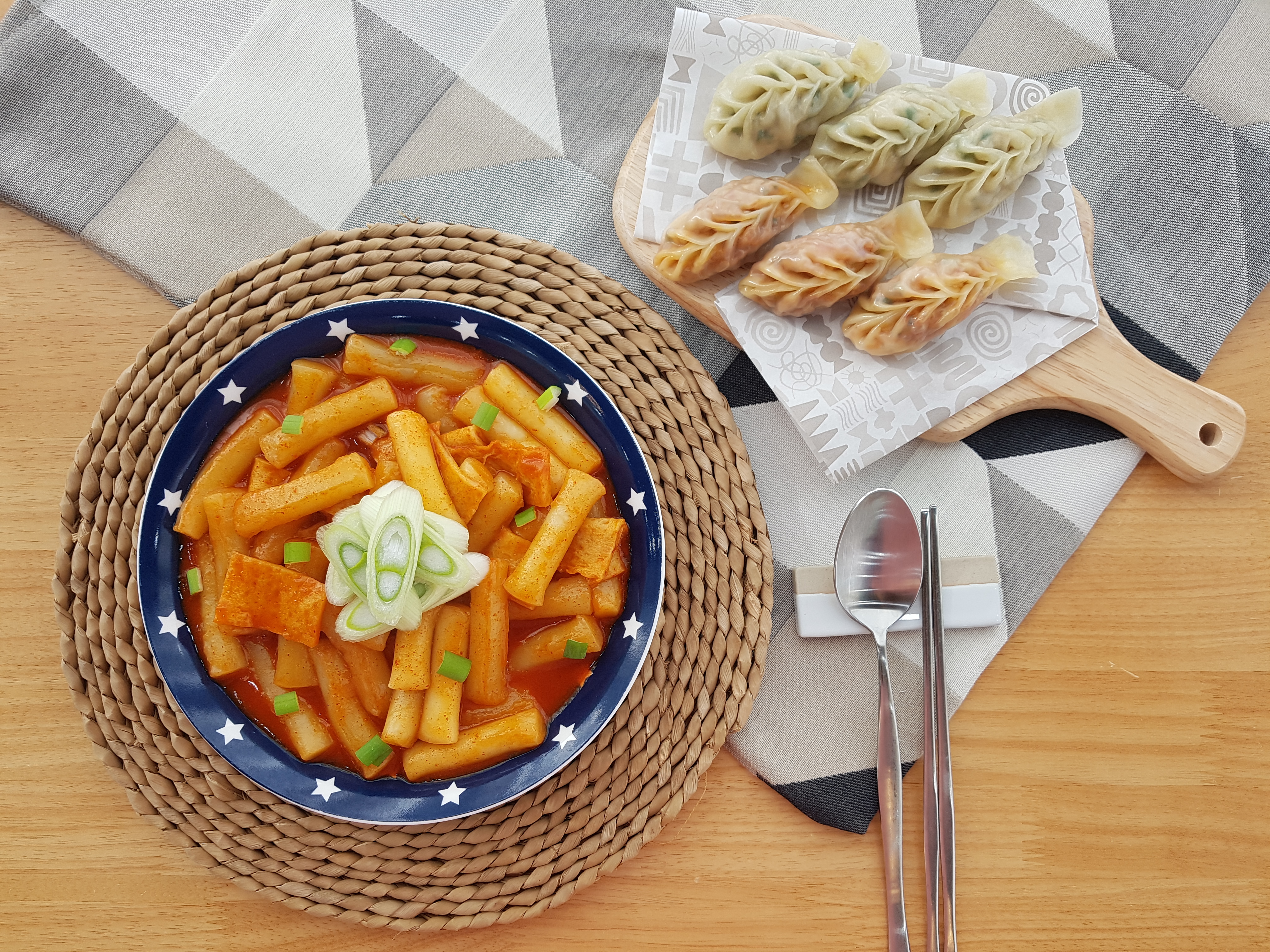 전설의떡신 떡볶이 국물/짜장/까르보/로제 일반떡누들떡 5팩   밀키트 : 떡신떡볶이 공식온라인스토어