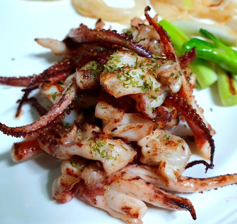 반건조 오징어다리 500g : 동광수산