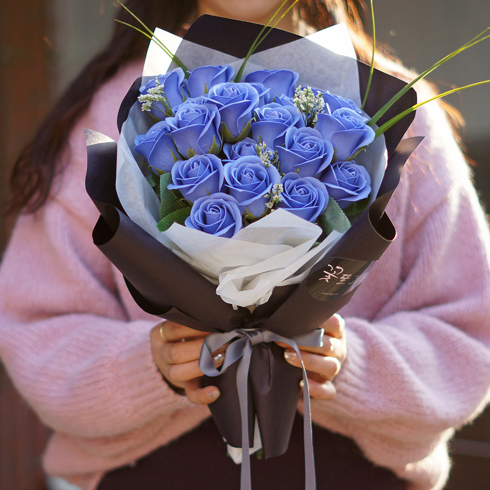 졸업 비누꽃 축하꽃다발 승진 생일 학예회 재롱잔치 꽃선물 카네이션꽃다발 10송이 : 꽃뜰