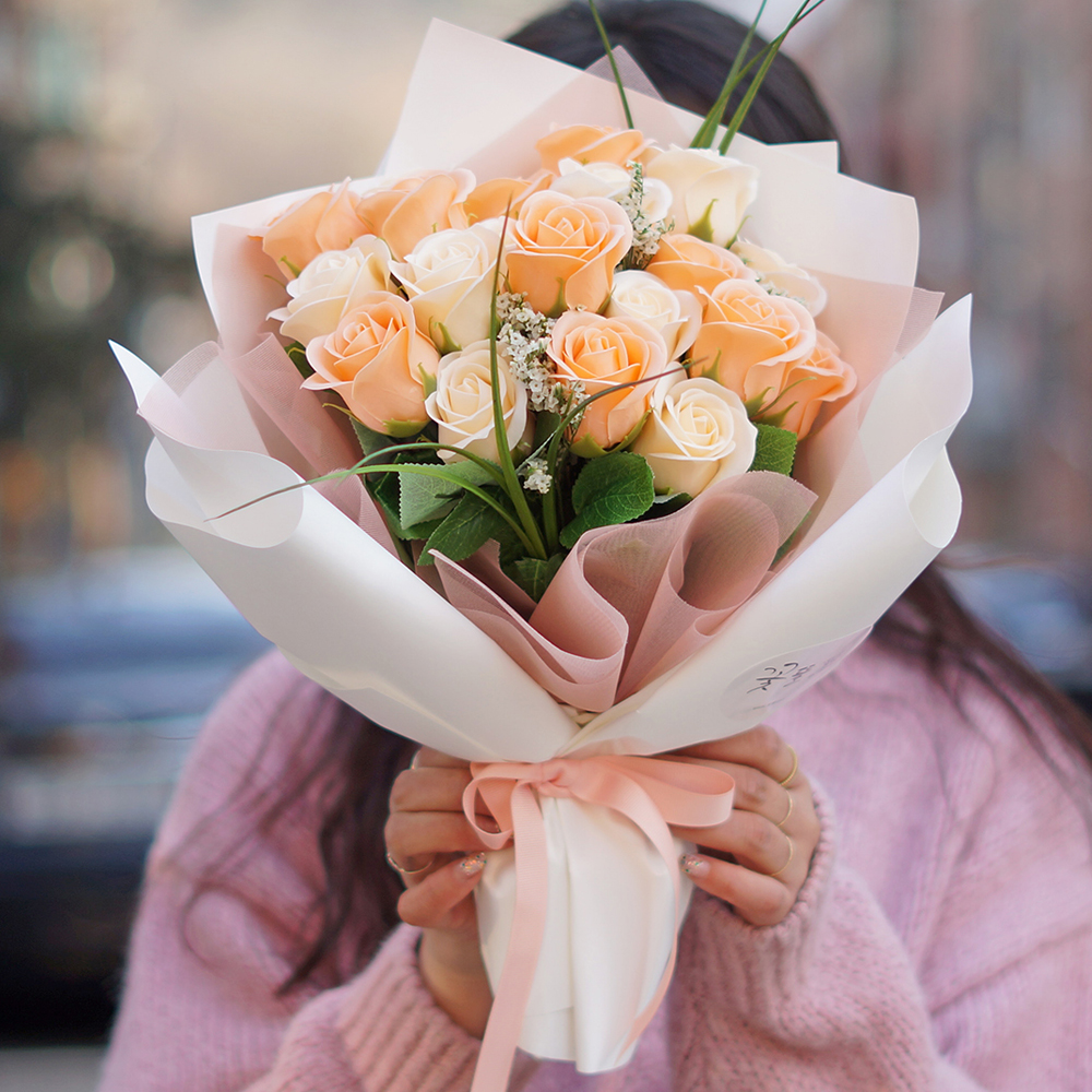 졸업 비누꽃 축하꽃다발 승진 생일 학예회 재롱잔치 꽃선물 카네이션꽃다발 10송이 : 꽃뜰