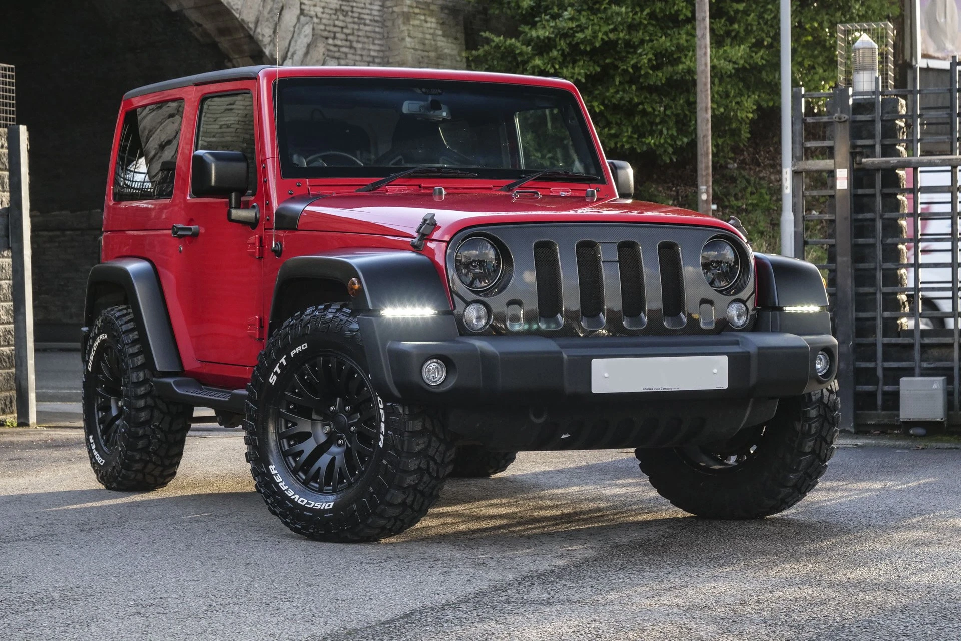 [KAHN] 칸 짚 Jeep 랭글러 JK(07-08) 리얼 카본 그릴 : 그릿모터테인먼트