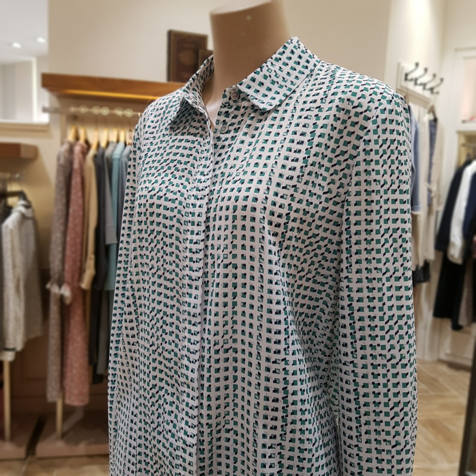 BCBG 스터프 프린트 블라우스 B0A2B426  42 : 롯데아울렛 율하점 BCBG