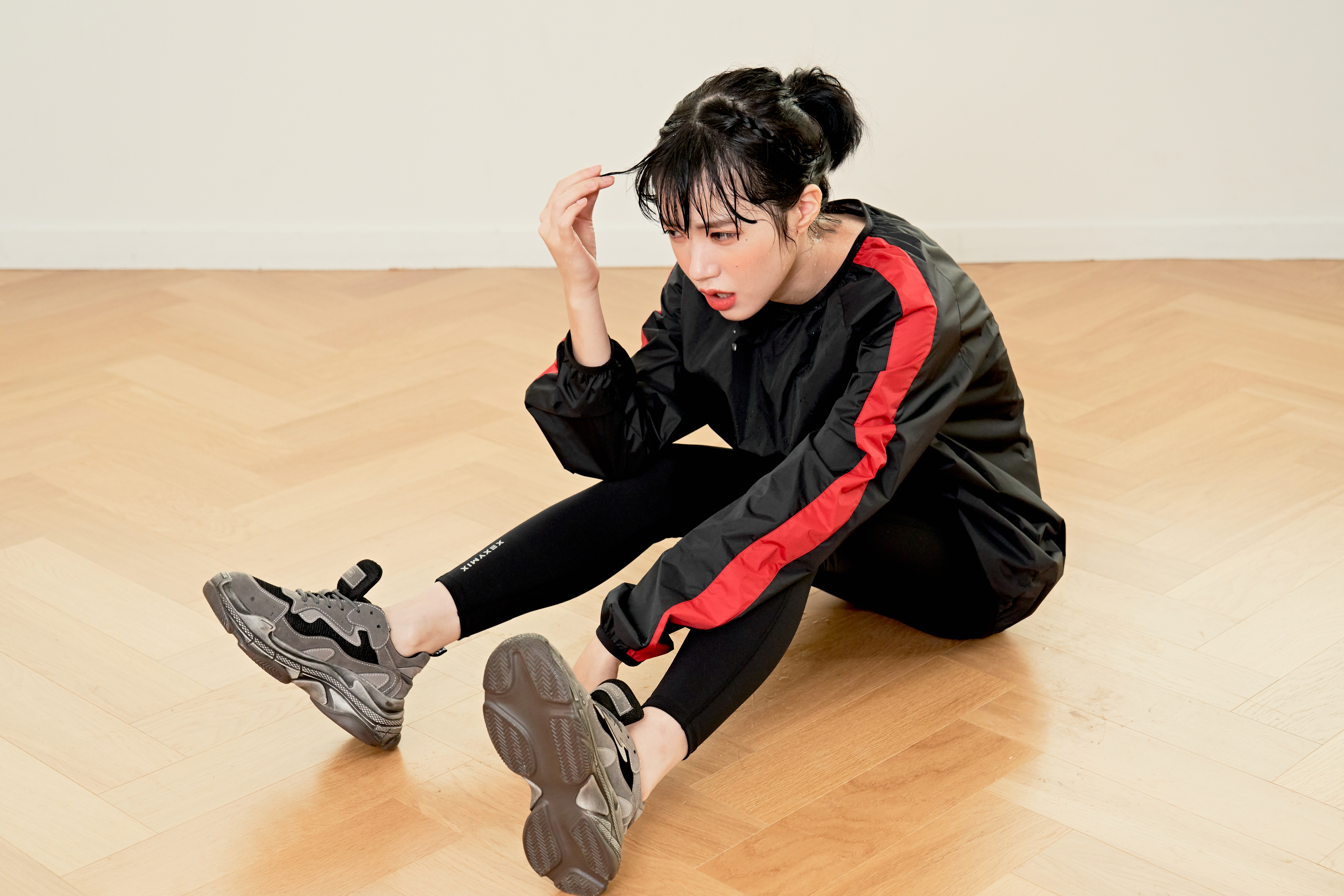 무로 스퀴즈 슈트 기능성 땀복 트네이닝 다이어트복 : 더블유비스킨