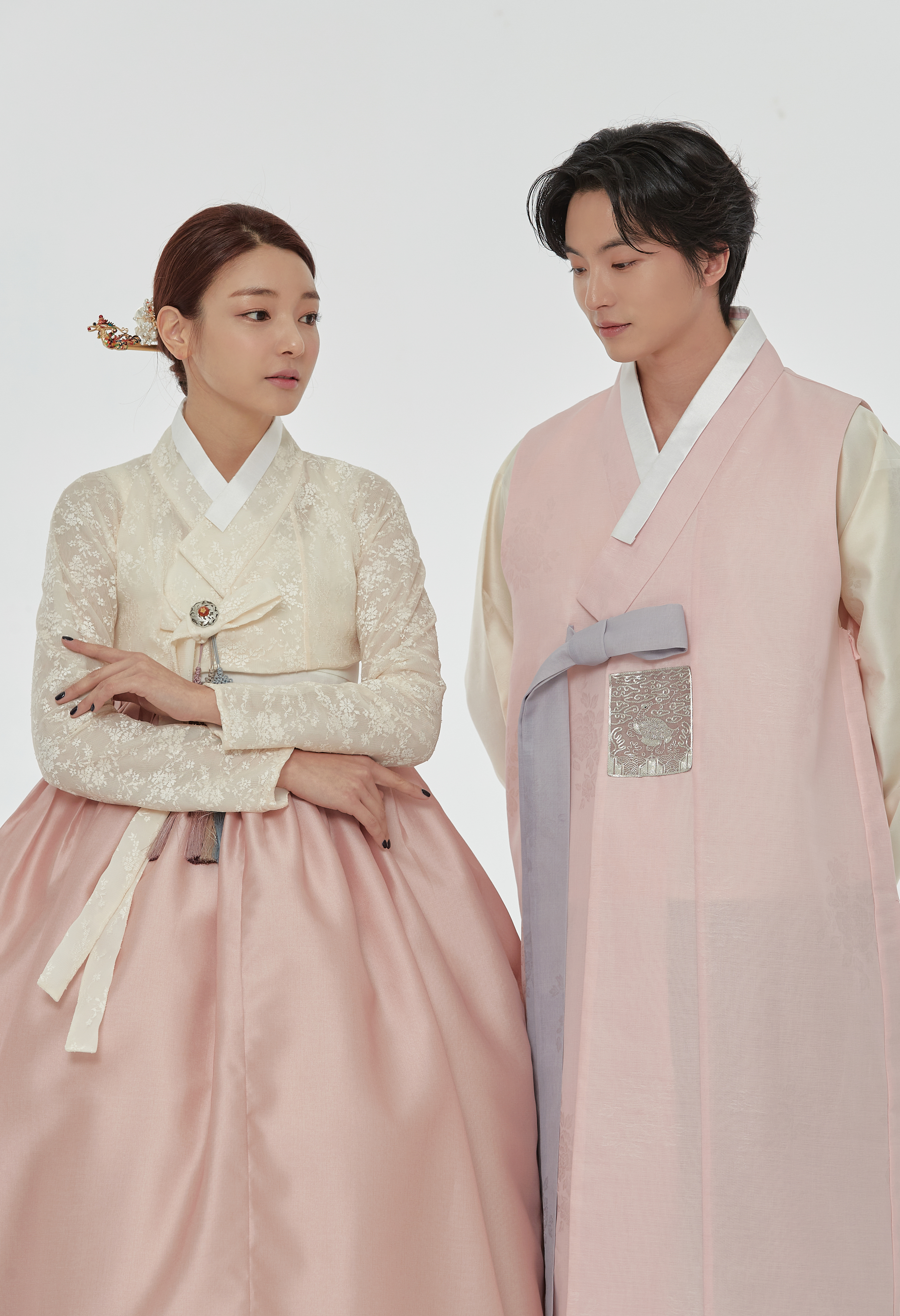 한복대여 한복브리에 릴리 핑크여밈쾌자 커플한복 결혼식 웨딩 본식 촬영용 : 한복 브리에