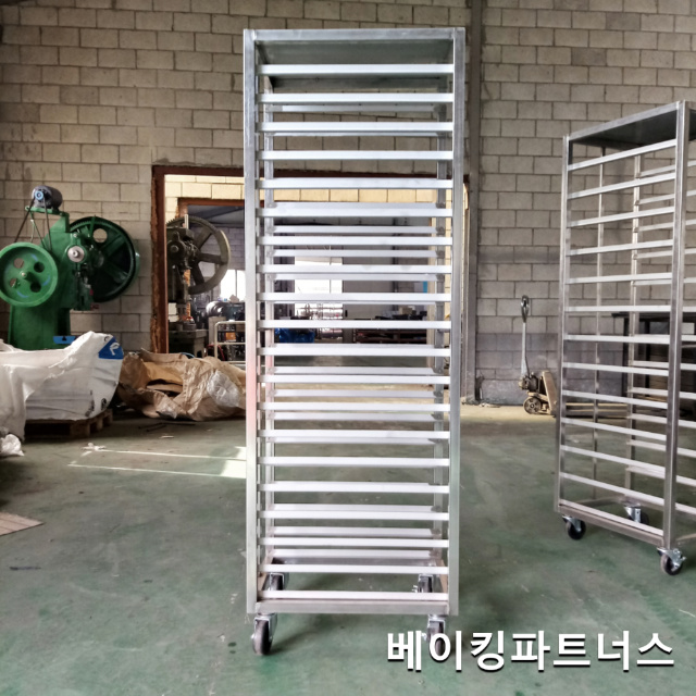 십자보강대 윗면막음판 올스텐 20칸 46기성랙 [462/461 타공판 용],라크,라카,렉,식힘용 [오븐랙, 냉장고/냉동고용 랙 문의 요] : 베이킹파트너스