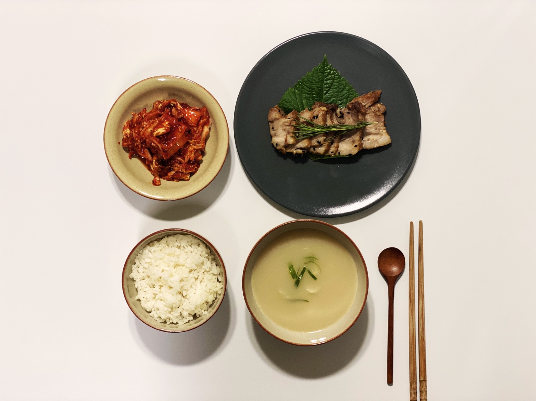 피로 회복특별식 활력 증진 운동 선수 체력 보충  숙취해소든든한한끼 닭발활용건강식 저칼로리단백질식사 겨울철따뜻한보양탕 : 깡스푸드