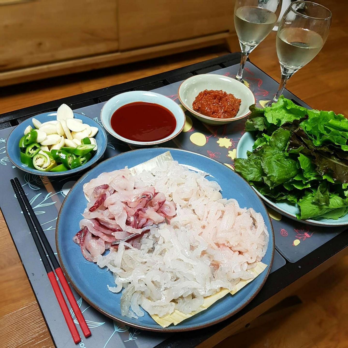 자연산 모듬회 5인분(회 1,000g) 아침 손질 저녁 도착 : 진해만어부